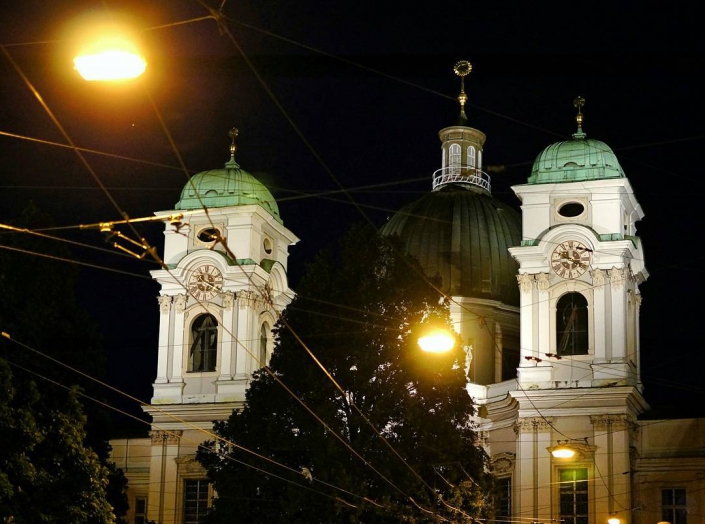 Instagram: Dreifaltigkeitskirche (Salzburg)
